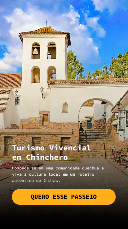 Igreja colonial em Chinchero, onde ocorre a experiência de turismo vivencial com comunidade quechua - Passeios em cusco, Peru - Fui Gostei Trips.