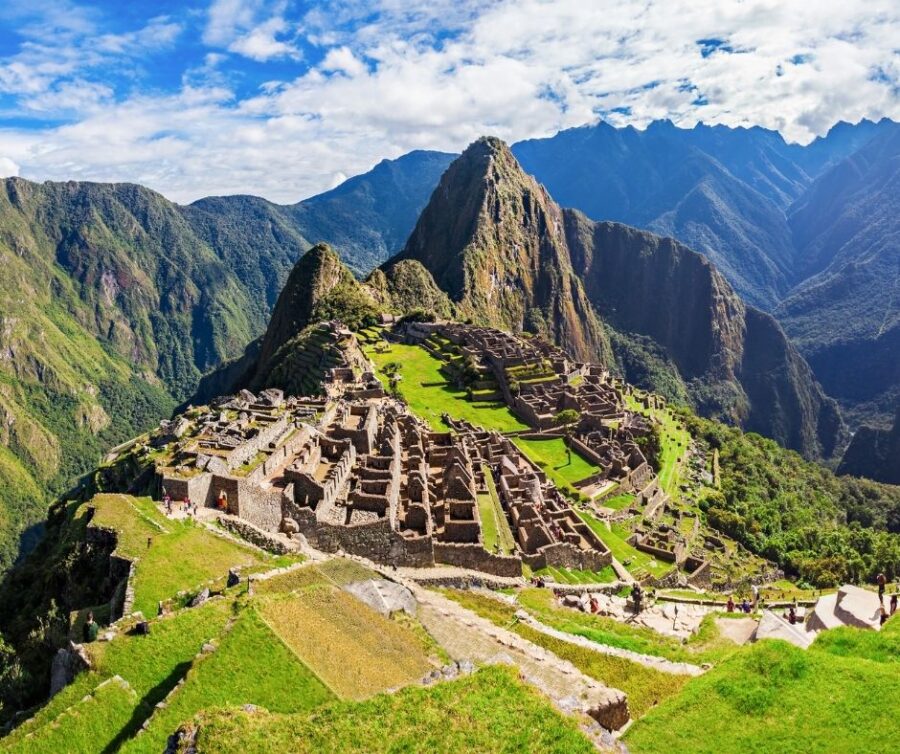 Machu Picchu + Valle Sagrado + City Tour